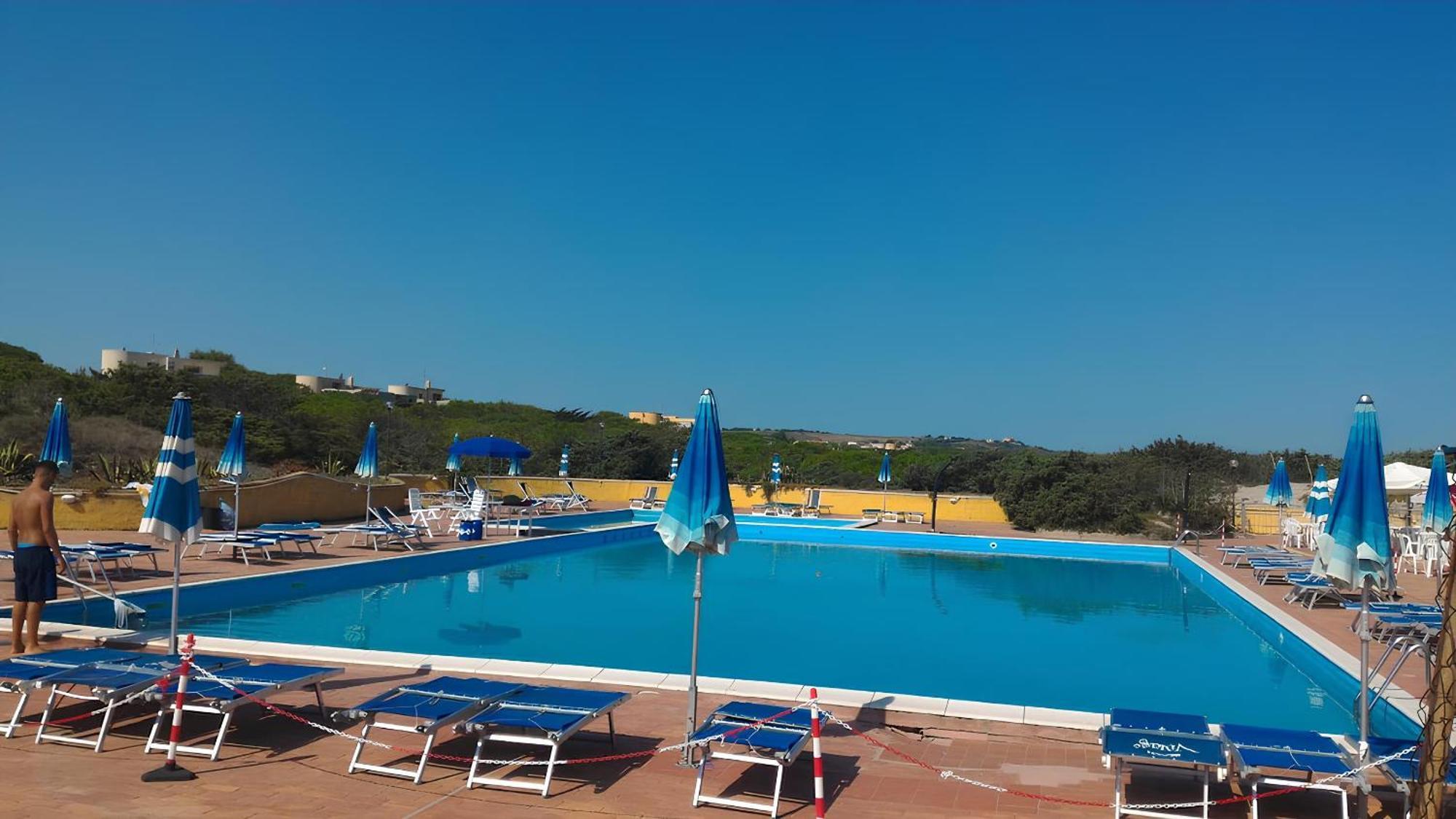 Marina Con Piscina Sul Mare * Platamona